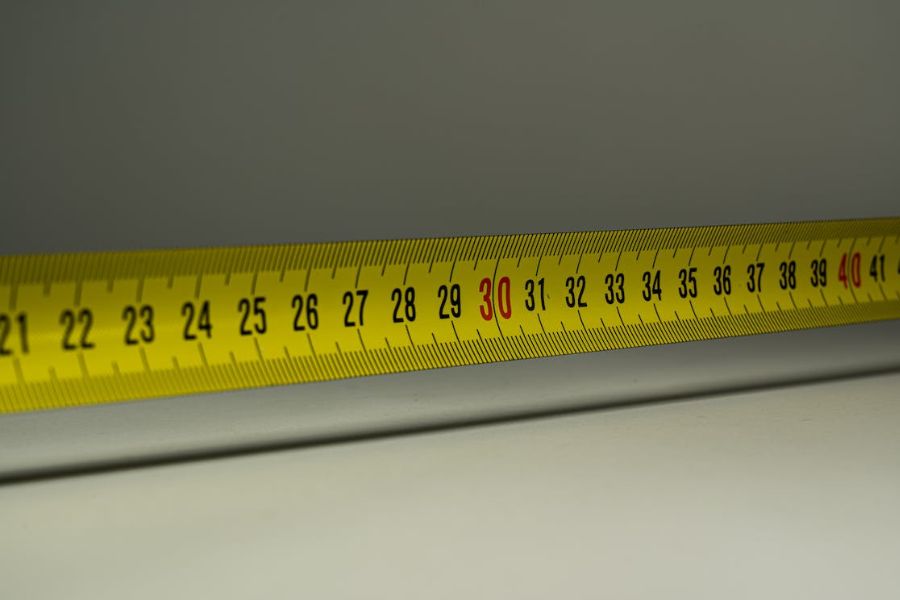 Verduisterende gordijnen op maat: de belangrijkste tips voor het opmeten en bestellen
