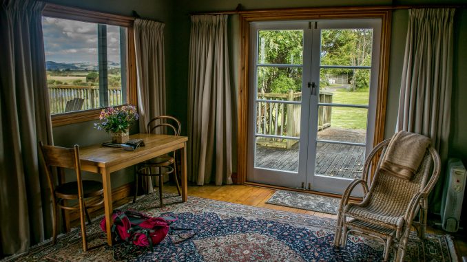 Welke raamdecoratie werkt bij tuindeuren