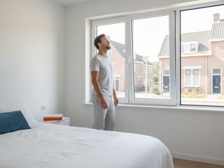 Inzethor op maat: De complete gids voor een insectenvrij huis zonder boren