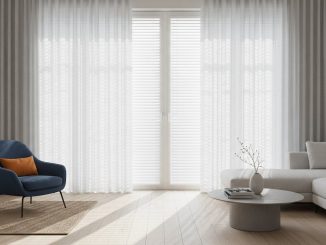 Hoe combineer je verschillende soorten raamdecoratie met elkaar?